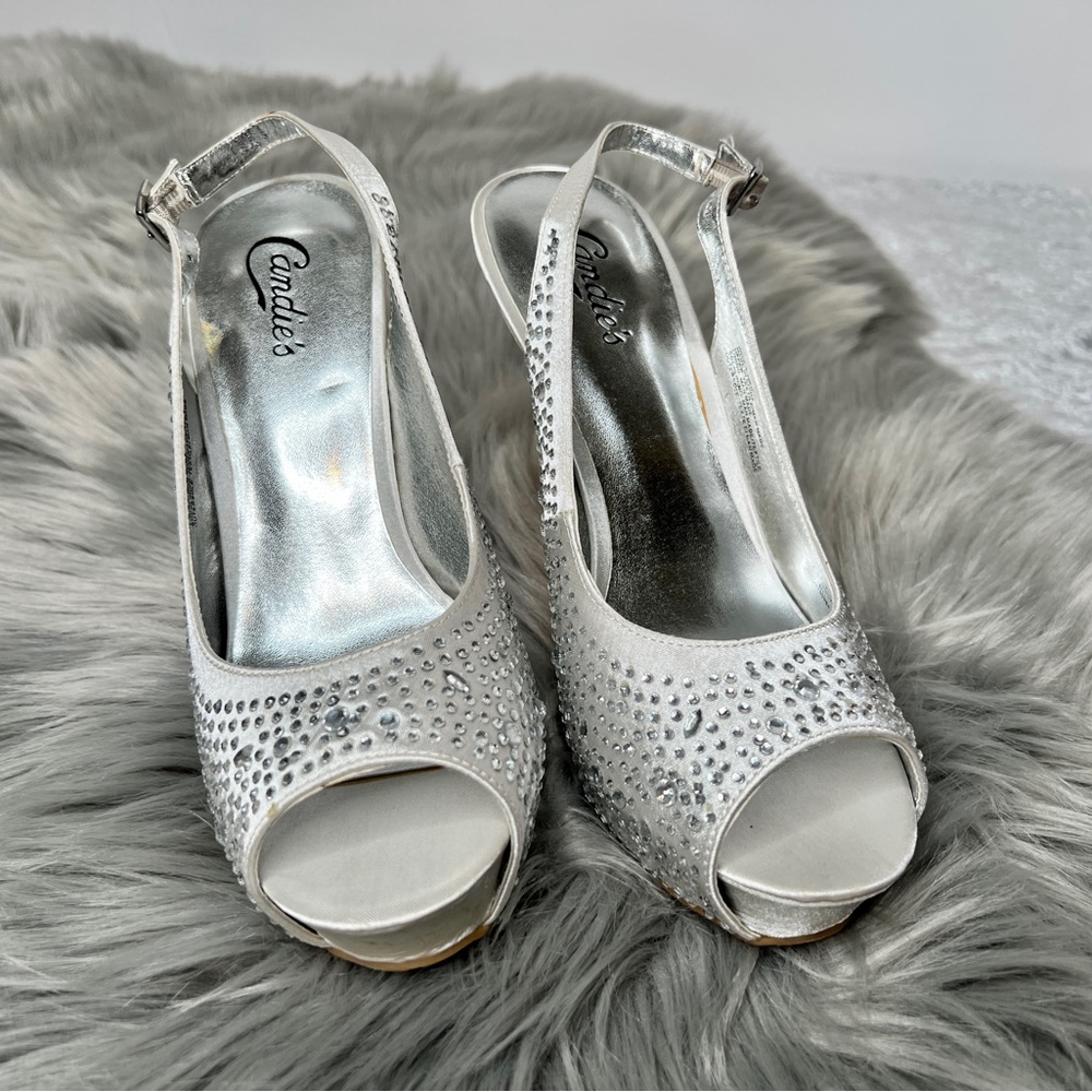 SOLD - NWOT Candie's Catiara Rhinestone Heels - Silver, Size 9 - Picture 6 of 11